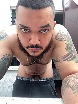 El Titan1998 online show from February 15, 6:05 pm