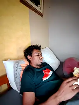 Snapshot of liveblackman chatting on February 8, 4:36 pm liveblackman online show from February 8, 4:36 pm