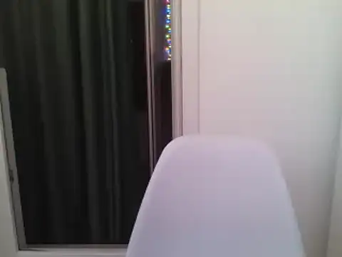 Snapshot of couplehot992 chatting on January 5, 1:04 pm couplehot992 online show from January 5, 1:04 pm