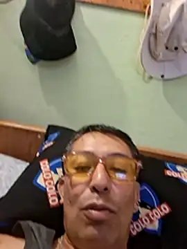 zeus2630 online show from March 9, 2:49 am