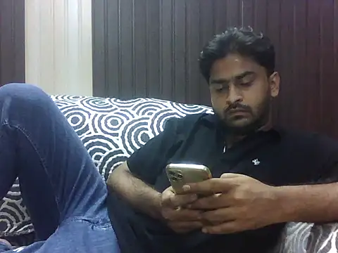 Snapshot of indihotguy chatting on September 23, 2:05 pm indihotguy online show from September 23, 2:05 pm