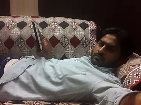 Snapshot of indihotguy chatting on October 30, 12:39 pm indihotguy online show from October 30, 12:39 pm