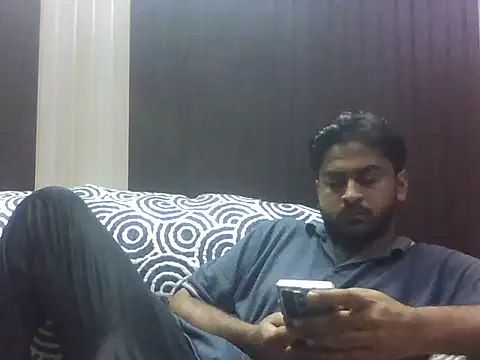 Snapshot of indihotguy chatting on October 1, 2:10 pm indihotguy online show from October 1, 2:10 pm