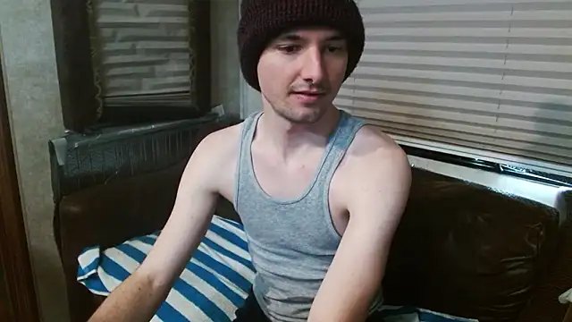 feelingverynaughty online show from February 18, 5:10 pm