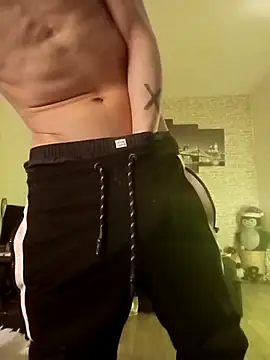 HalloMarcy online show from February 7, 11:45 pm