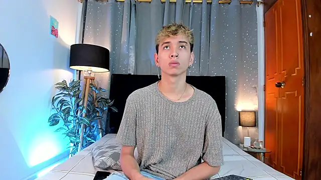 Brian-Ausslos online show from February 11, 4:33 am