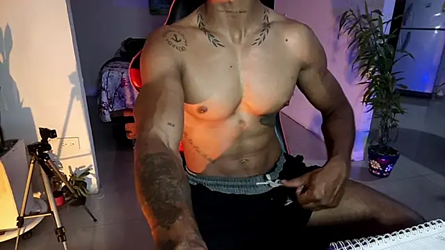 Adam Valenciia online show from February 27, 11:58 pm