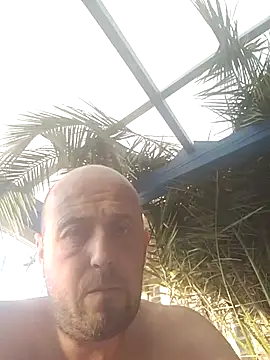 Loulou62370 online show from August 2, 5:28 am