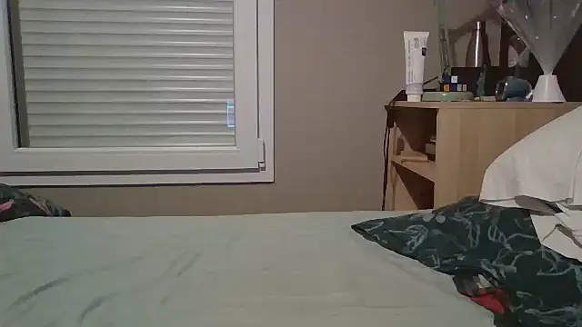 Snapshot of 19ansdejagrand chatting on January 8, 8:29 pm 19ansdejagrand online show from January 8, 8:29 pm