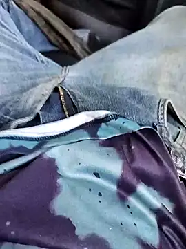 fredfgr online show from April 16, 3:34 pm