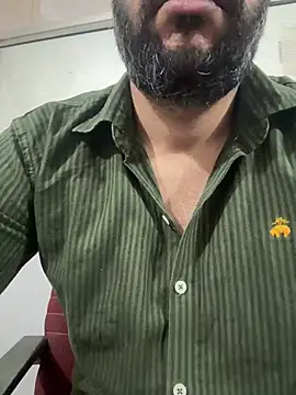 Snapshot of skyisthelimit12 chatting on February 26, 8:59 am skyisthelimit12 online show from February 26, 8:59 am