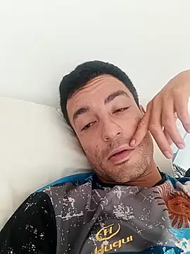 aventuras1508 online show from April 2, 6:27 pm