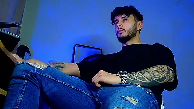 XanderCage99 online show from February 25, 12:11 am