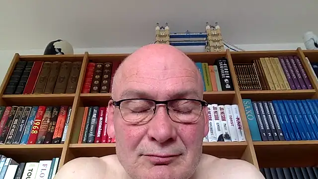 Parleg2 online show from September 29, 7:40 am