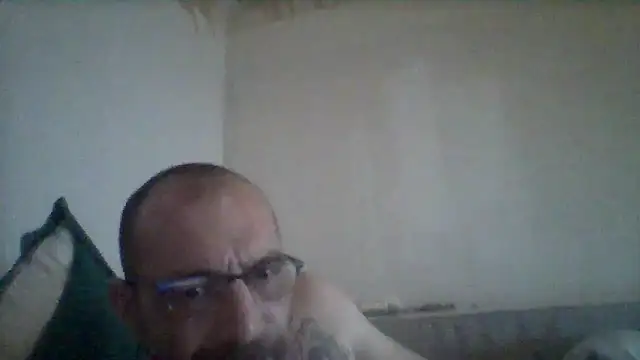 Snapshot of javierpasteur69 chatting on March 2, 3:56 am javierpasteur69 online show from March 2, 3:56 am