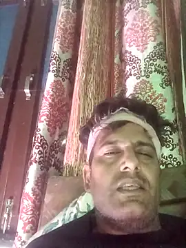 MAGNETICDADDY8 online show from March 18, 12:08 am