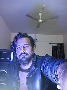 MAGNETICDADDY8 online show from January 6, 4:36 am