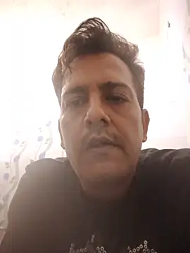 MAGNETICDADDY8 online show from October 20, 5:33 am