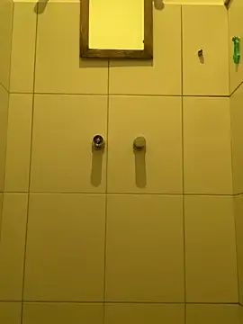 Snapshot of GoloZeusMax chatting on January 21, 2:44 am GoloZeusMax online show from January 21, 2:44 am