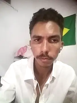 MagrinhoSaradoo online show from February 24, 2:19 am