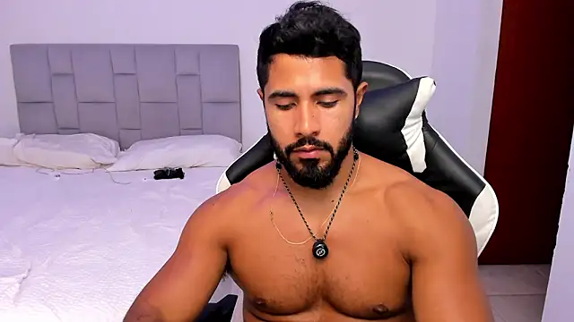 Santiago huntt online show from April 15, 1:16 am