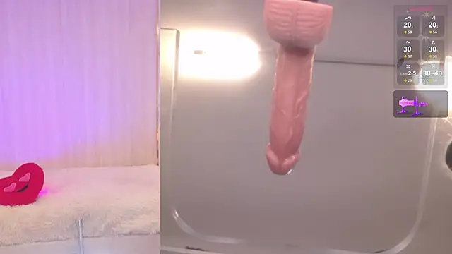 TylerBloom online show from April 12, 2:40 pm