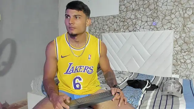 Aaron butler online show from March 4, 6:15 pm