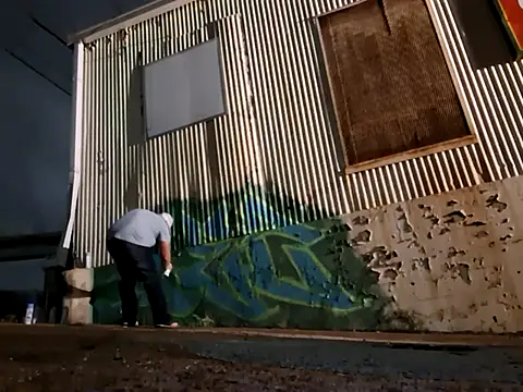 hesjustafriend online show from April 19, 9:31 am