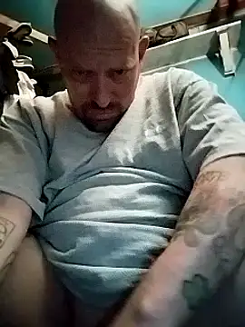 jayjay198080 online show from March 6, 10:36 pm