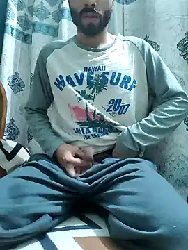 TOPMOON001 online show from February 21, 7:54 pm