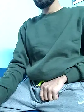 TOPMOON001 online show from February 1, 12:16 pm