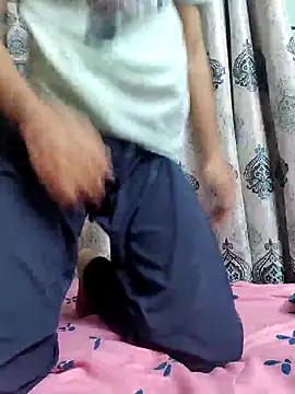 TOPMOON001 online show from March 18, 2:50 pm