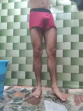 TOPMOON001 online show from June 1, 7:19 am