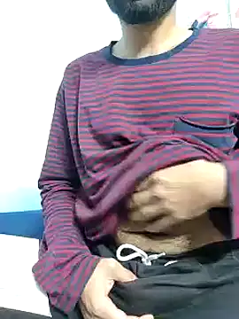 TOPMOON001 online show from January 24, 11:48 am