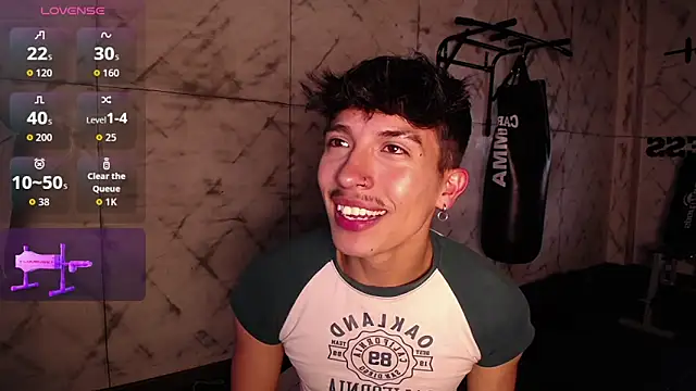 tim  fox online show from March 29, 7:36 pm