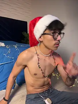 tim  fox online show from December 4, 12:12 pm