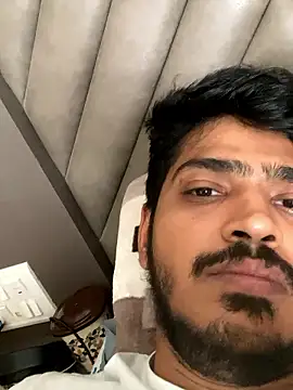 cute modell online show from October 12, 9:58 am