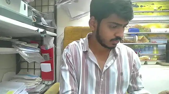 cute modell online show from February 7, 7:40 am