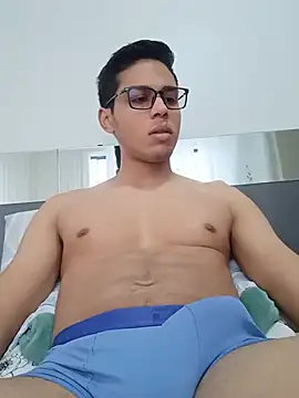 HornyTiger744 online show from August 3, 5:52 pm