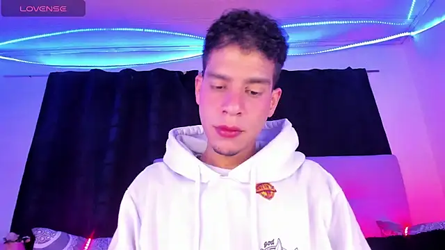 Ethan Boyy online show from January 31, 8:51 pm