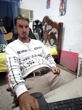 alejo5288 online show from March 5, 1:24 am