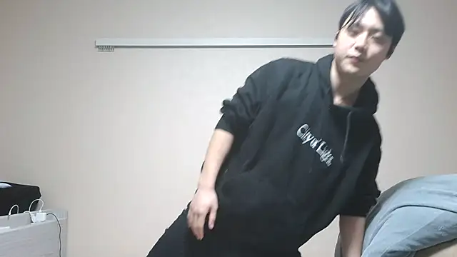 nunnun00 online show from February 28, 8:53 am