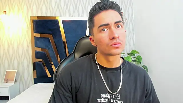 Brad Summer online show from February 1, 5:37 pm