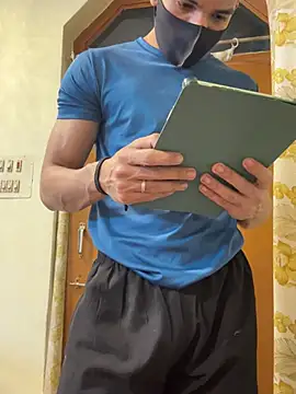 hot hunk boy online show from March 1, 6:54 pm