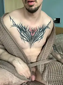 AssHunter4k online show from April 18, 9:43 am