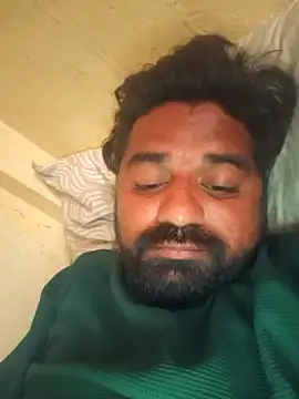 Snapshot of Raziv_komal143 chatting on March 20, 8:53 am Raziv komal143 online show from March 20, 8:53 am