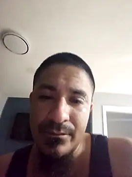 Burrrucecold00 online show from March 2, 6:48 am