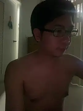 Snapshot of chanentino2 chatting on January 21, 6:33 pm chanentino2 online show from January 21, 6:33 pm