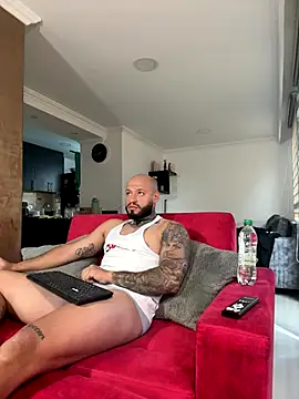 dereckgreen online show from December 16, 12:45 pm