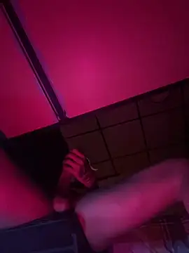 pedrinnn5 online show from September 28, 5:27 am